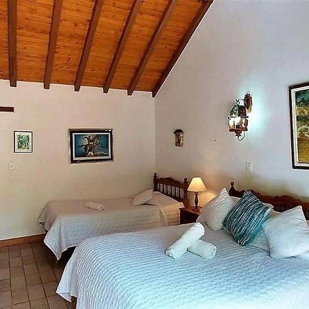 ビージャ・デ・レイバ Hacienda El Pinar Del Viento Bed & Breakfast エクステリア 写真