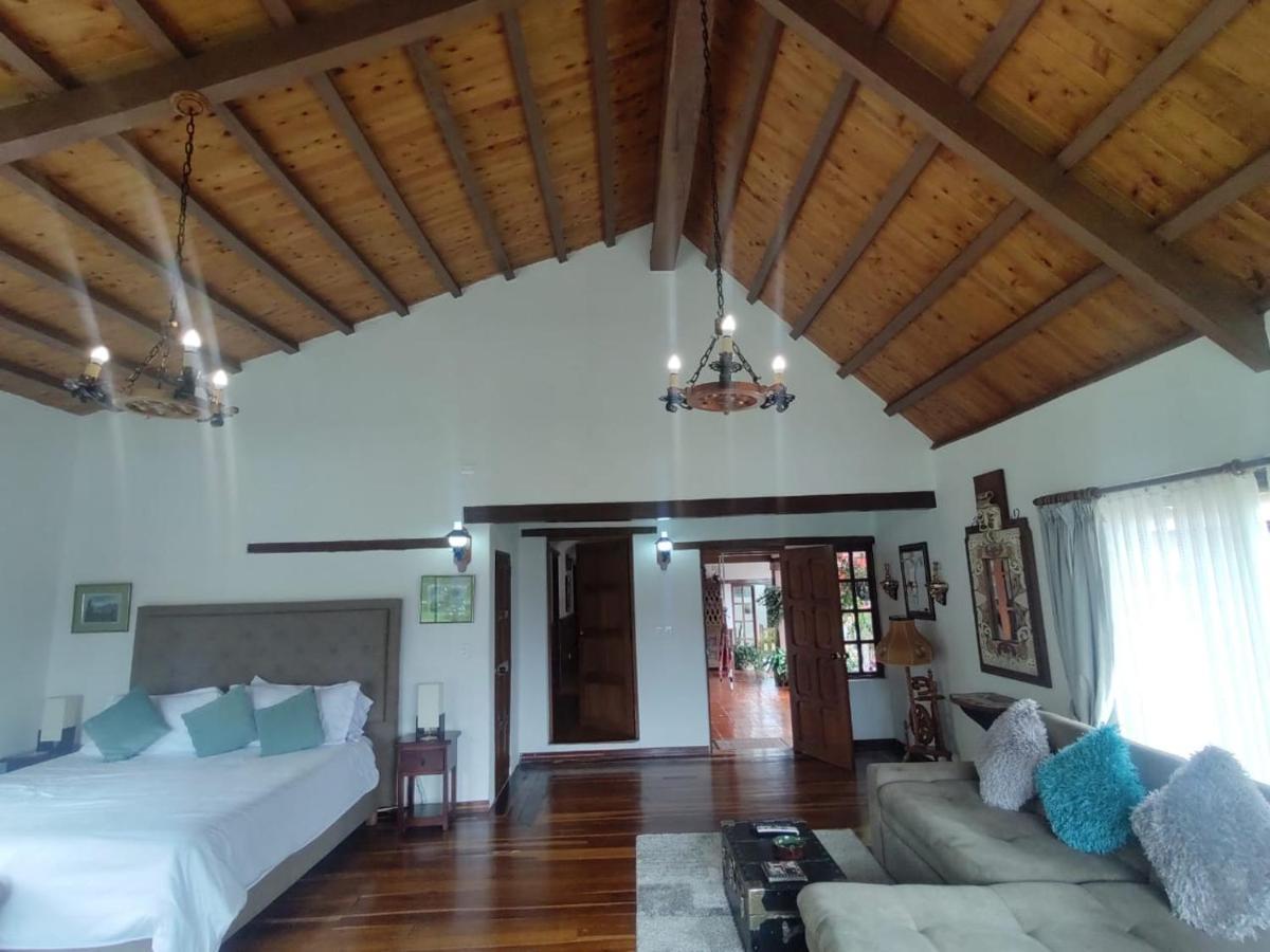 ビージャ・デ・レイバ Hacienda El Pinar Del Viento Bed & Breakfast エクステリア 写真