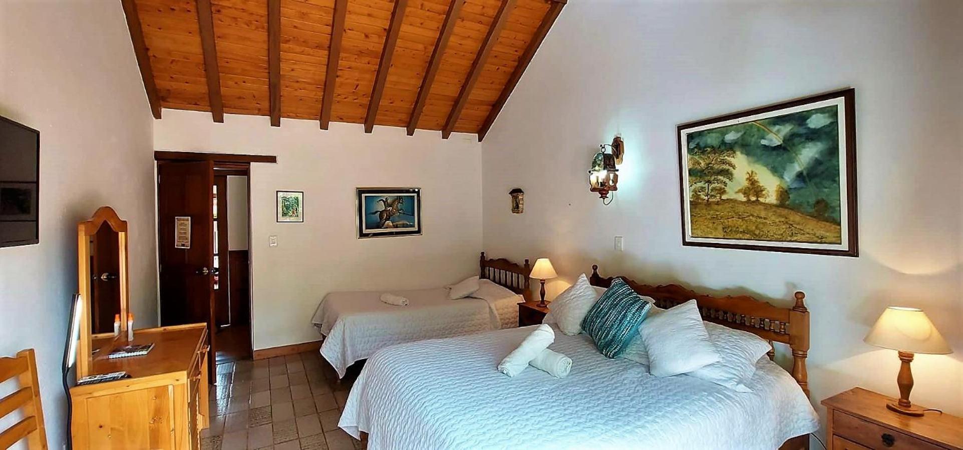 ビージャ・デ・レイバ Hacienda El Pinar Del Viento Bed & Breakfast エクステリア 写真