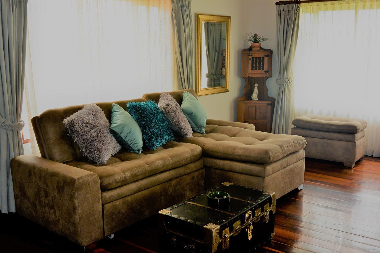 ビージャ・デ・レイバ Hacienda El Pinar Del Viento Bed & Breakfast エクステリア 写真